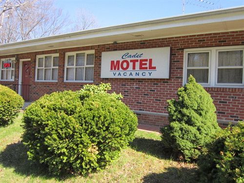 Cadet Motel Cornwall-on-Hudson Εξωτερικό φωτογραφία